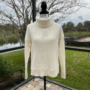 NWT Women's Wool Blend  Sweater